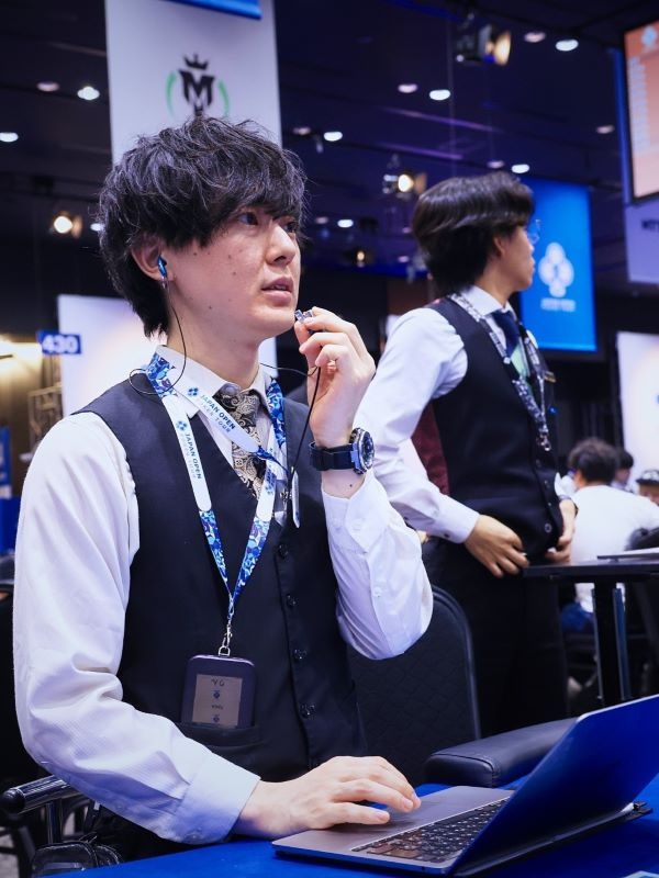 ポーカー大会のイベント企画（プロモーションも！）◆知識や経験は不要／服装・ネイル自由／賞与年4回